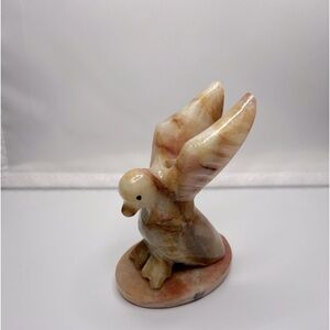 Cutest little Onyx or marble stone bird. Needs a loving home. Felt bottom.